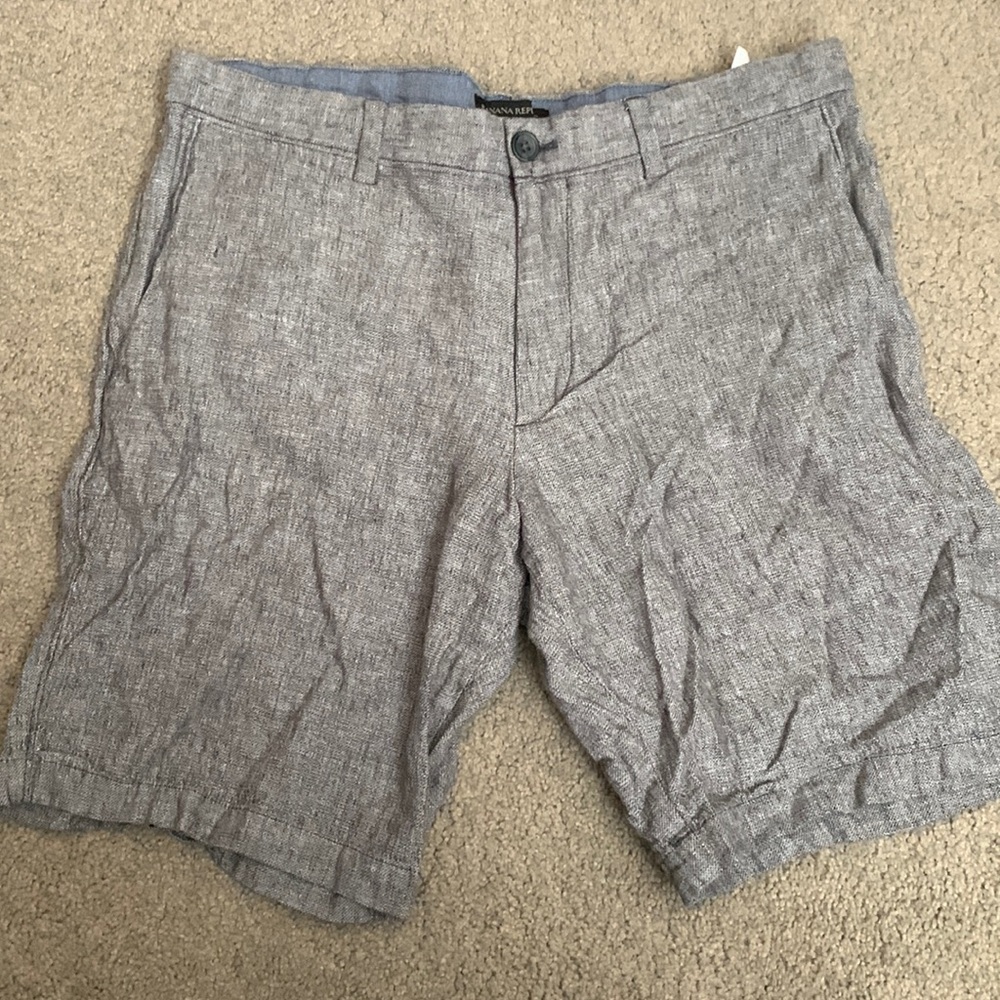 Banana Republic Aiden Shorts Men Size Waist  32 Gray